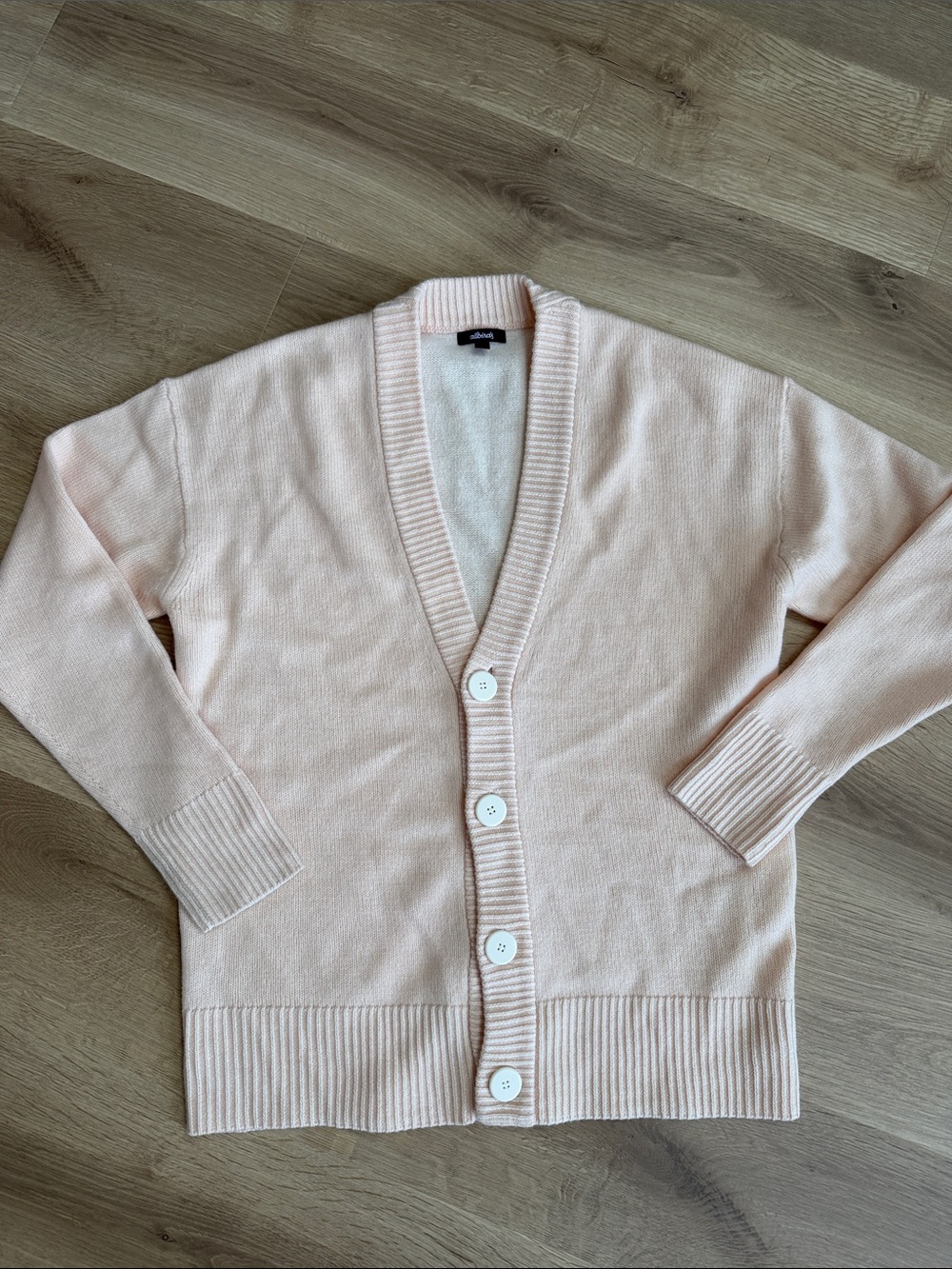 allbirds Women’s Soft Pale Pink/Peach Button-Up V‑Neck Cardigan